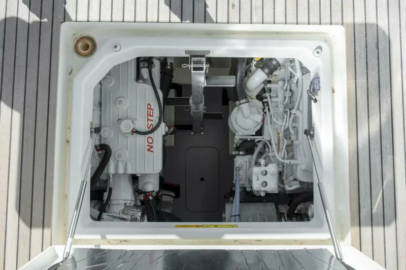  Yacht Photos Pics 2024 Prestige 420 - Image 48