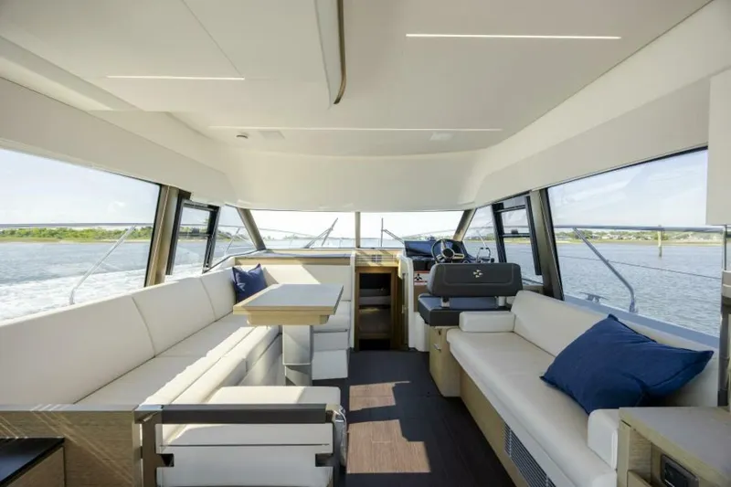  Yacht Photos Pics 2024 Prestige 420 - Image 29