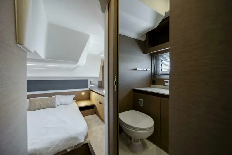  Yacht Photos Pics 2024 Prestige 420 - Image 55