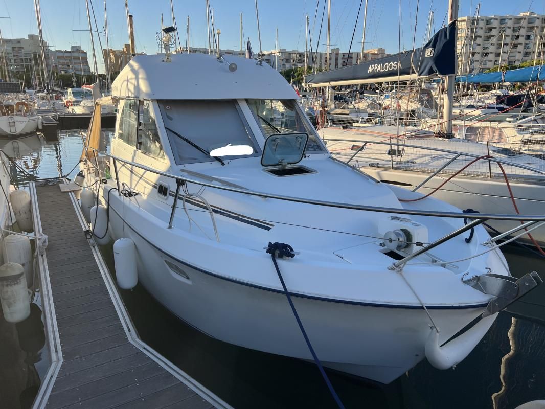 1998 Beneteau Antares 9