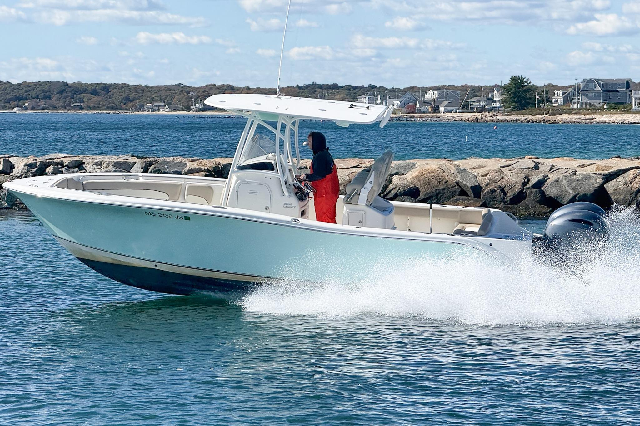 NauticStar 2602 Legacy