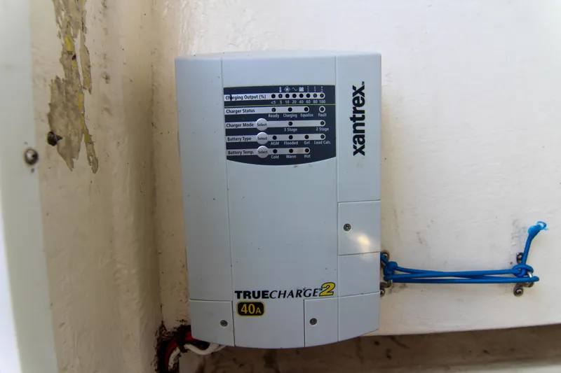  Yacht Photos Pics Xantrex TrueCharge2 40A battery charger on 1996 Ocean Master 31 Center Console boat.