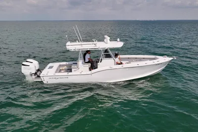 Ocean Master 31 Center Console