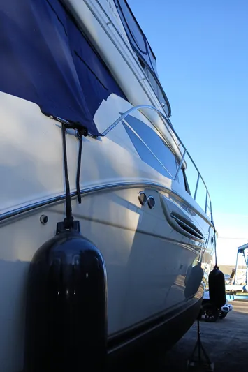 Knot On Call Yacht Photos Pics 