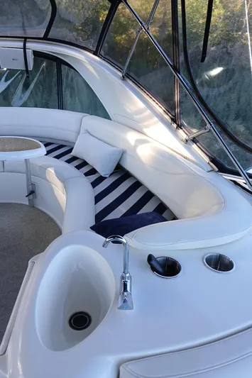 Knot On Call Yacht Photos Pics 