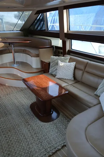 Knot On Call Yacht Photos Pics 