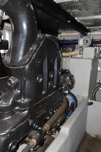 Knot On Call Yacht Photos Pics 