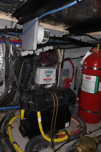 Knot On Call Yacht Photos Pics 