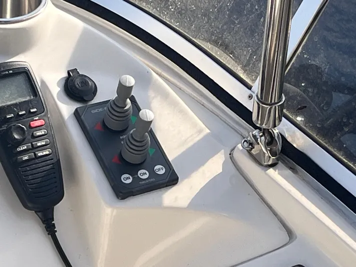 Knot On Call Yacht Photos Pics 