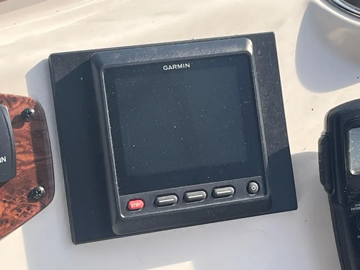 Knot On Call Yacht Photos Pics 