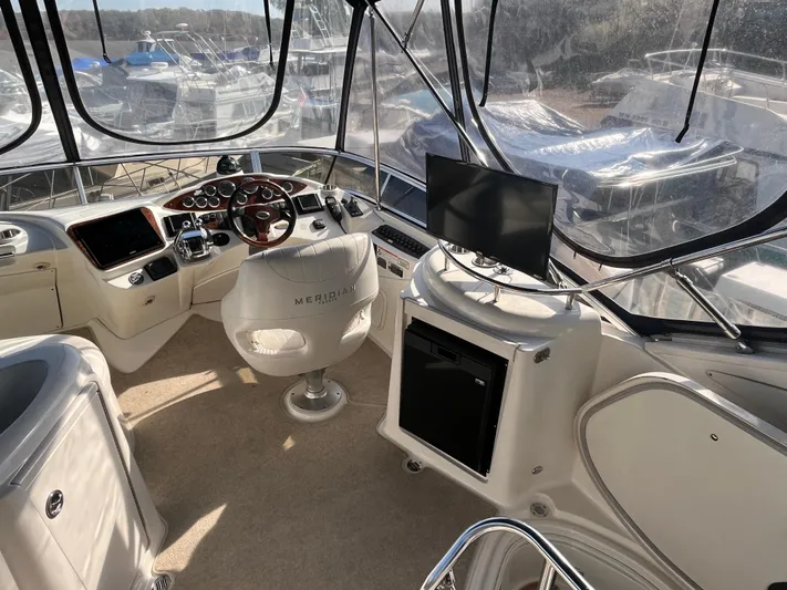 Knot On Call Yacht Photos Pics 
