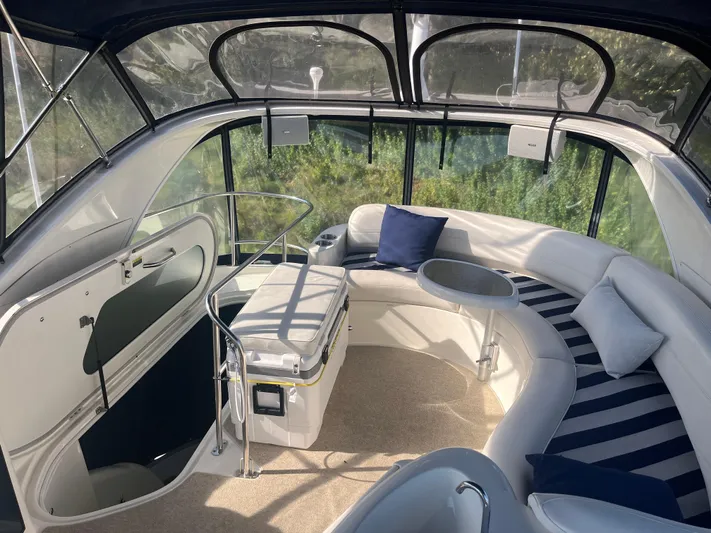 Knot On Call Yacht Photos Pics 