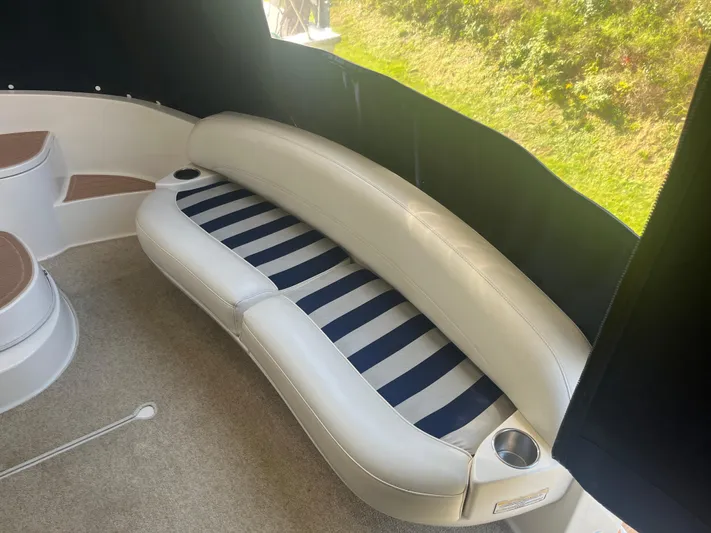 Knot On Call Yacht Photos Pics 