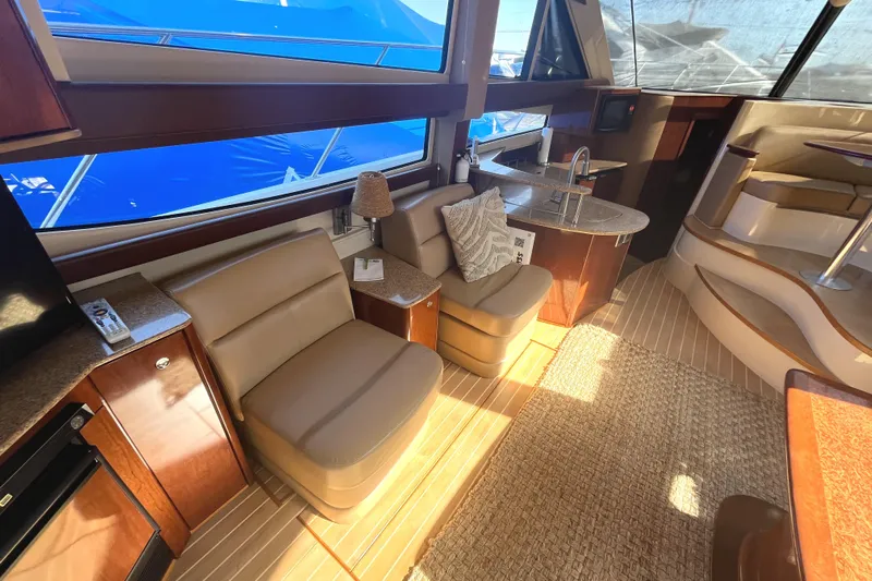 Knot On Call Yacht Photos Pics 