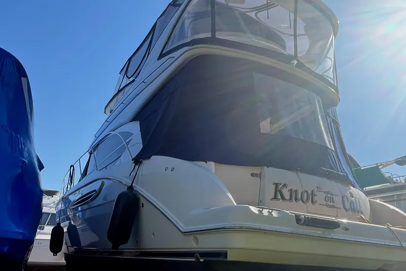 Knot On Call Yacht Photos Pics 