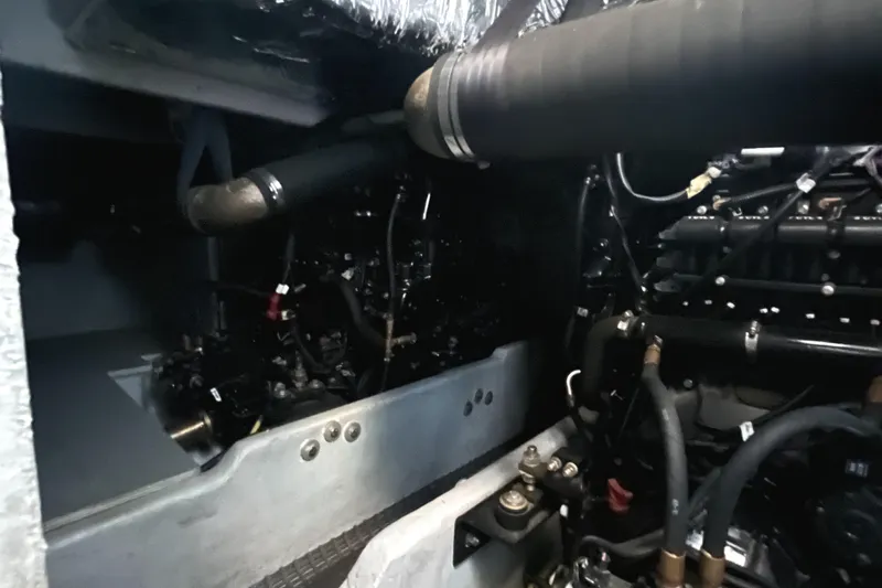 Knot On Call Yacht Photos Pics 