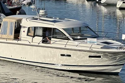 Nimbus 305 Coupe