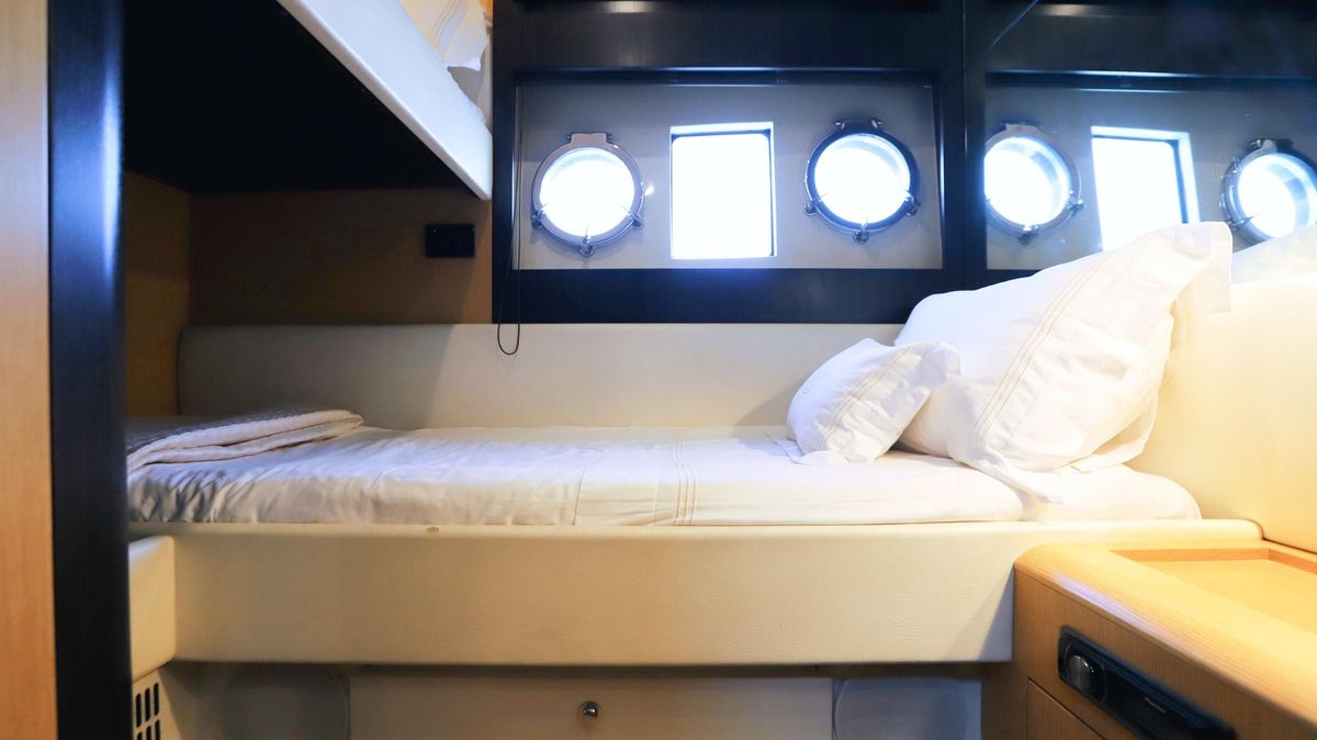 2009 Riva 64 