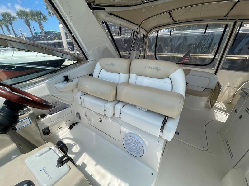 2010 Sea Ray 350 Sundancer