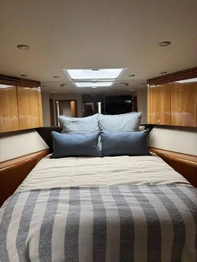 True Grit Yacht Photos Pics 