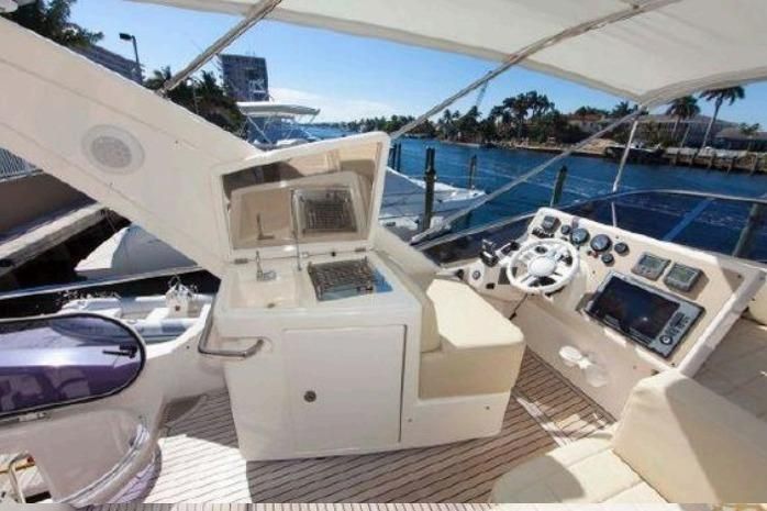 2012 Azimut 53 