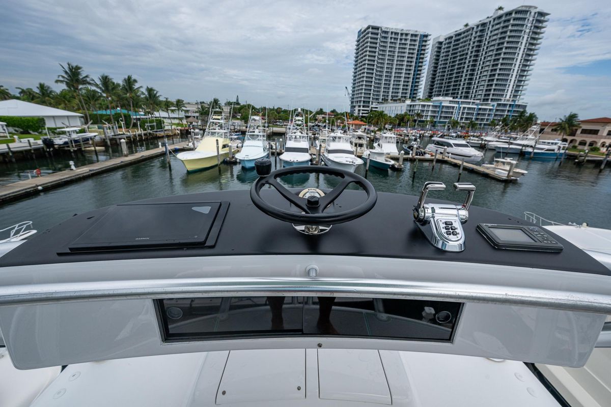 2009 Viking 60 