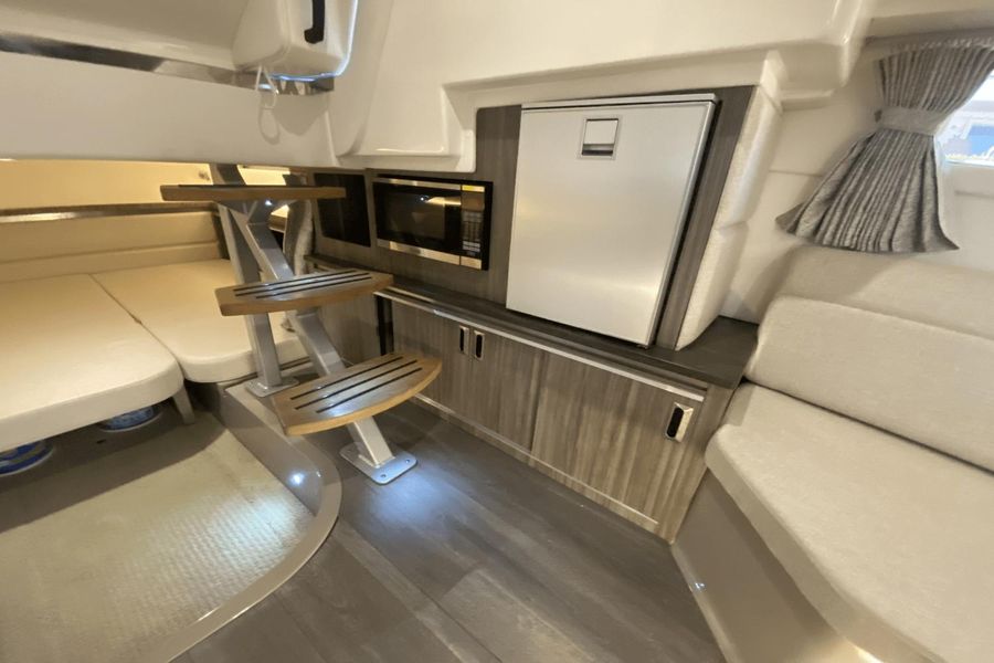 2021 Sea Ray Sundancer 320