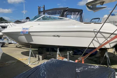 1992 Sea Ray 200 Cuddy