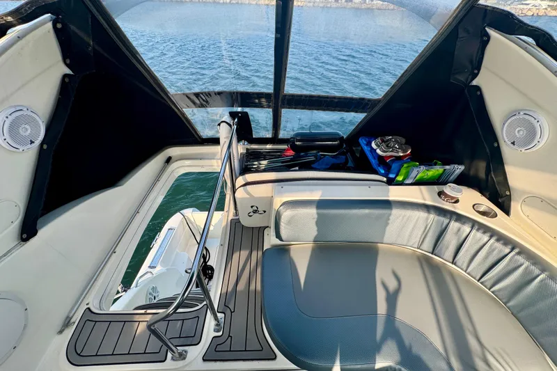  Yacht Photos Pics Interior view of 2003 Meridian 341 Sedan boat with seating and ocean backdrop.