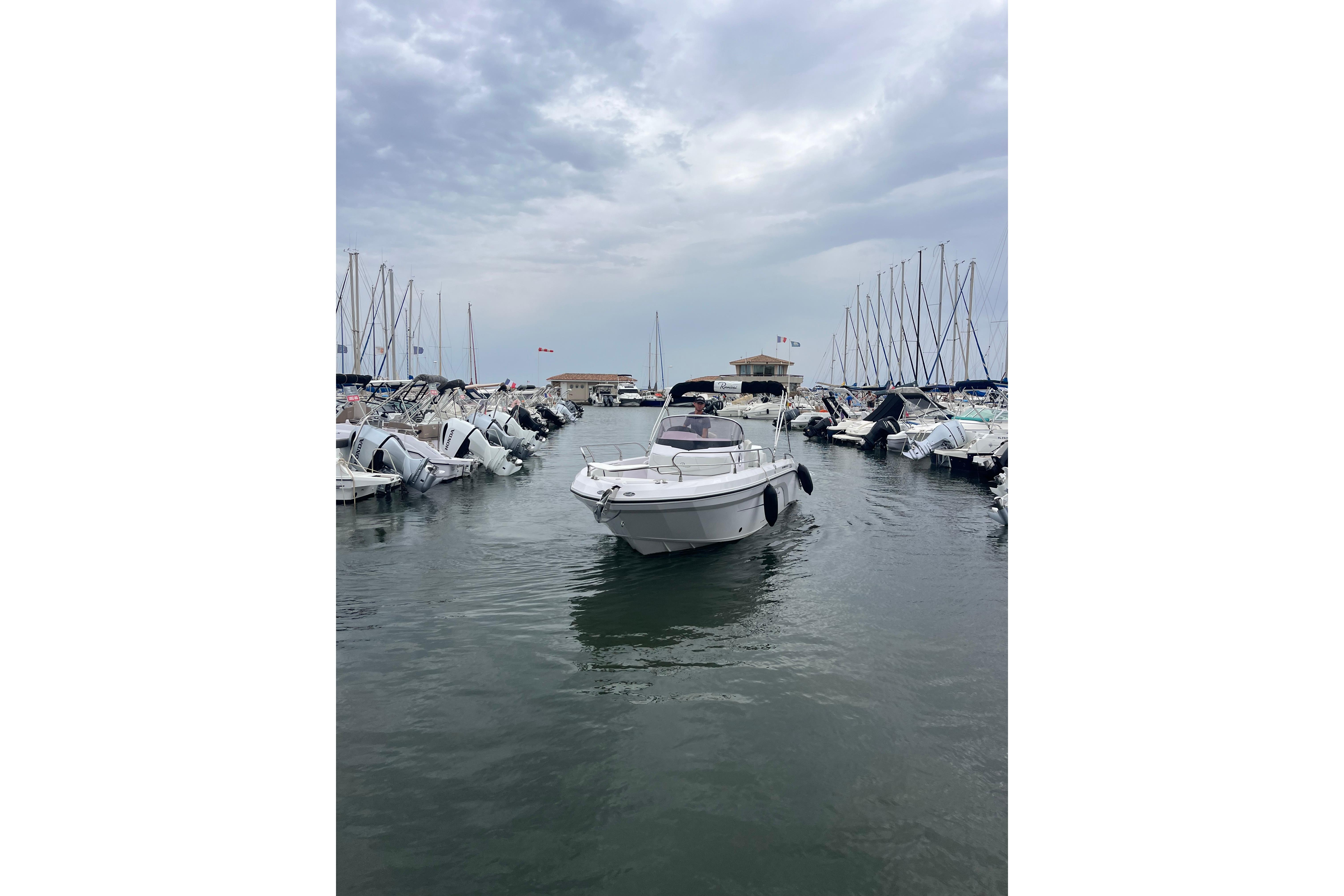 2025 Ranieri Voyager 21S