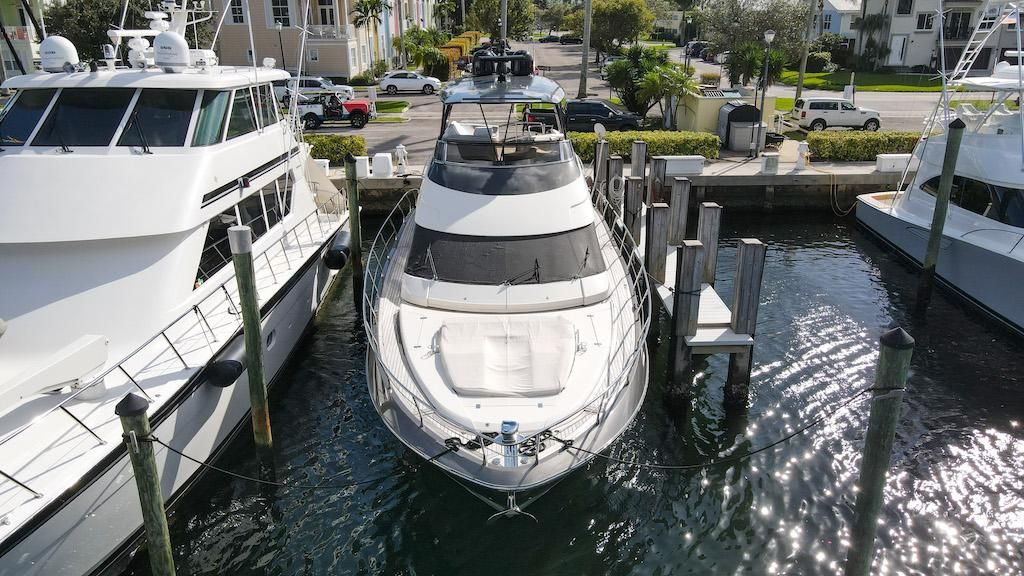 2016 Marquis 66 