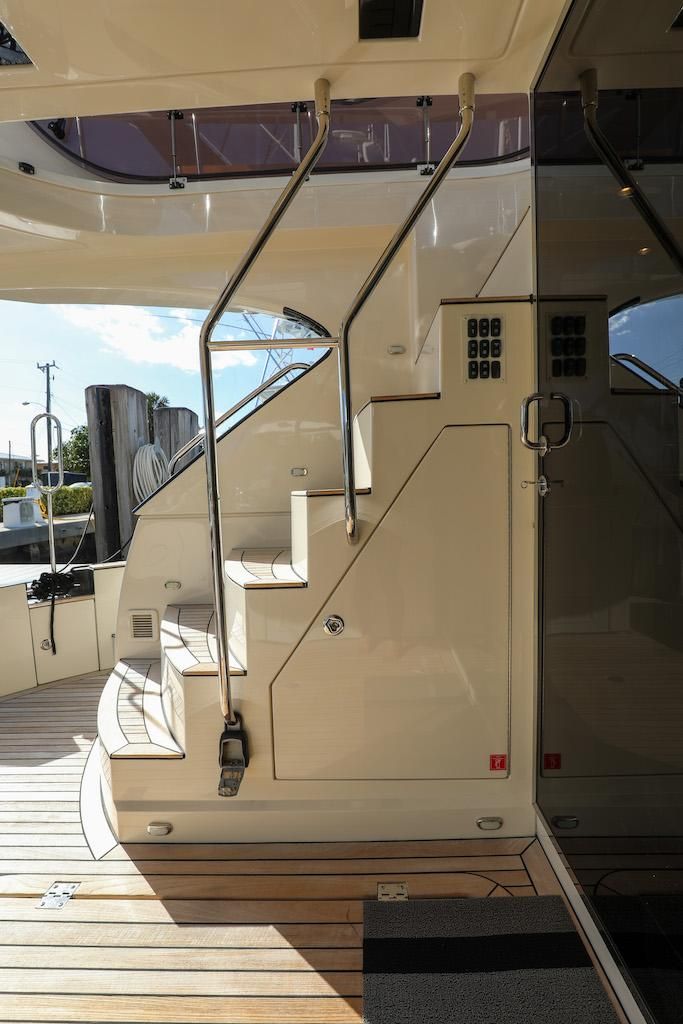2016 Marquis 66 