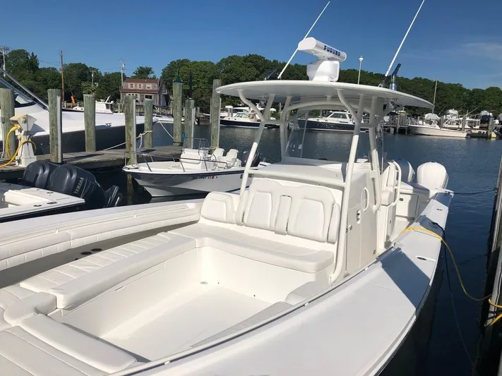 Distraction Yacht Photos Pics L SHAPE SEATING