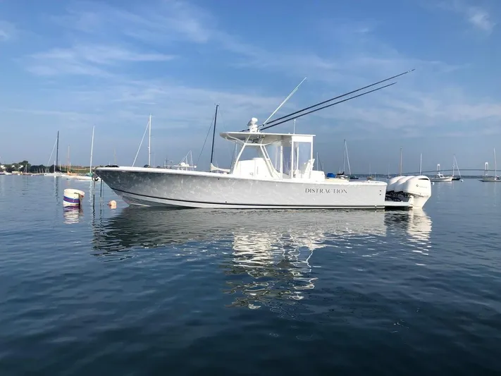 Distraction Yacht Photos Pics CARBON FIBER RIGGERS