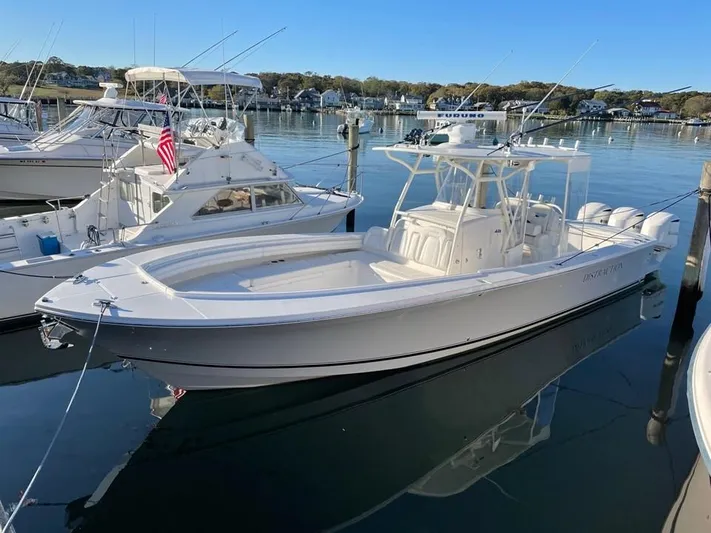 Distraction Yacht Photos Pics CUSTOM TTOP