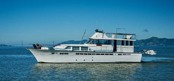 1968 Chris-Craft Constellation