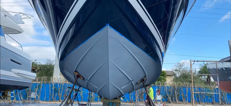 Gloria Yacht Photos Pics 