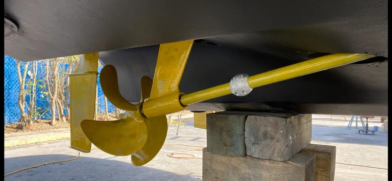 Gloria Yacht Photos Pics 