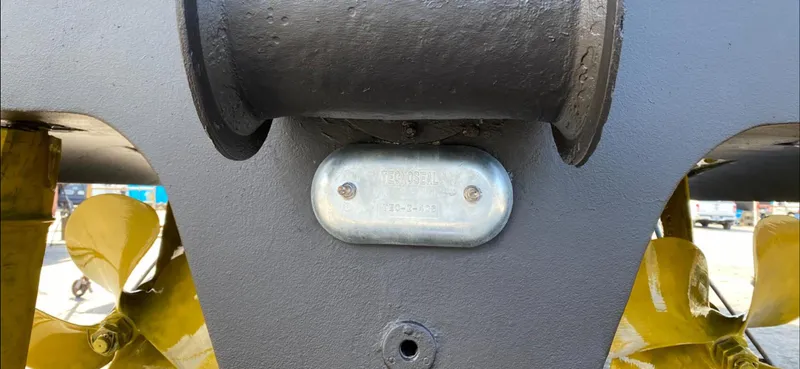 Gloria Yacht Photos Pics 