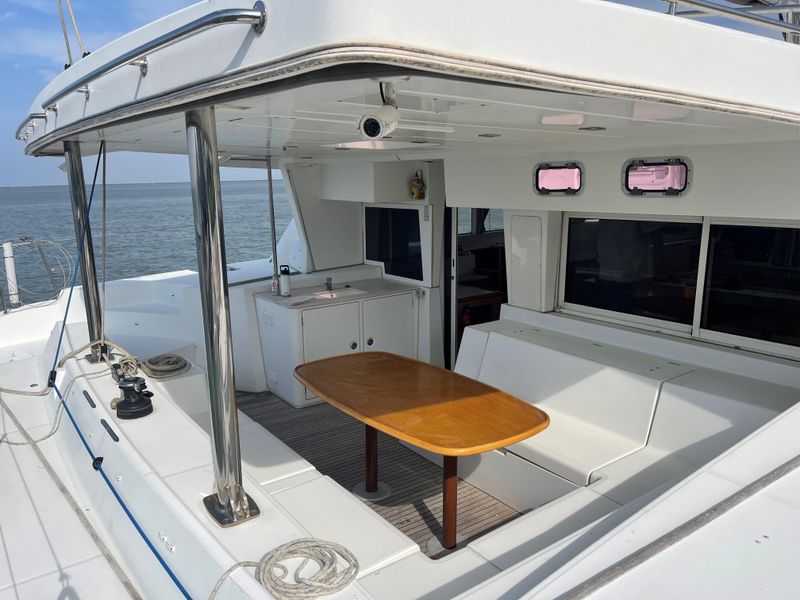 2011 Lagoon LAGOON 500