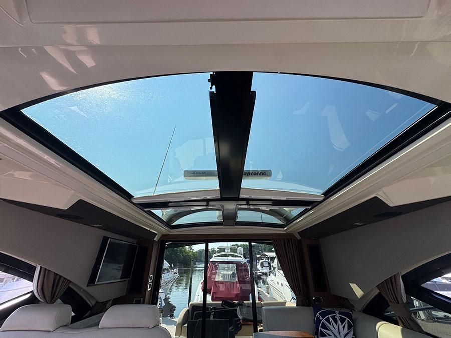 2015 Sea Ray 50 