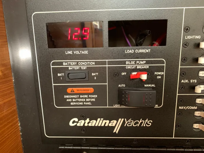 Makani Yacht Photos Pics 