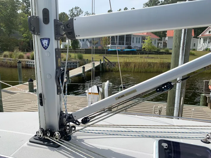 Makani Yacht Photos Pics 