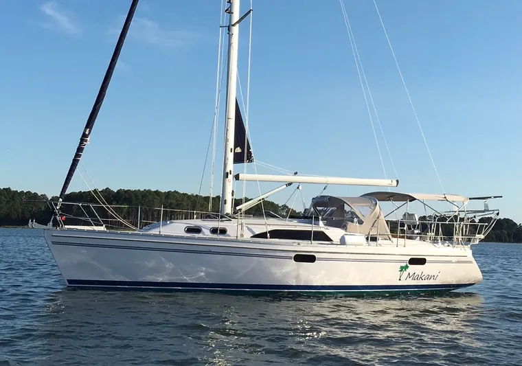 Makani Yacht Photos Pics 