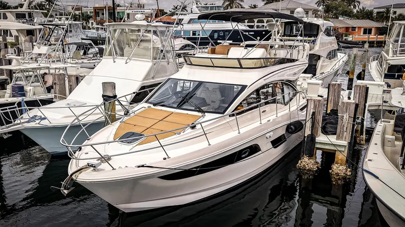  Yacht Photos Pics 