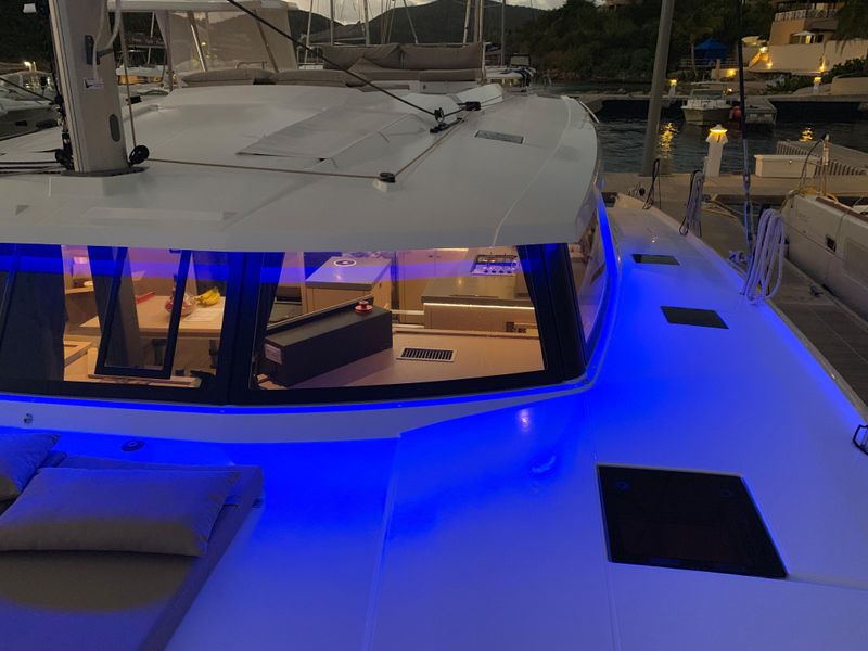 2018 Fountaine Pajot Saona 47