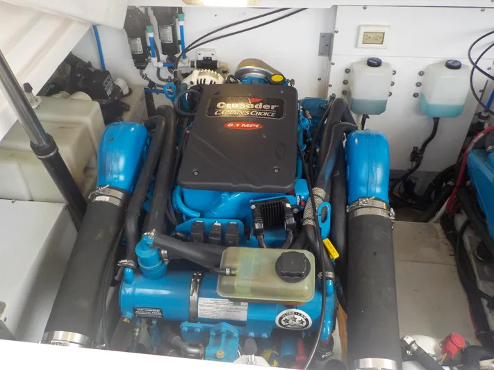 "never Say Never" Yacht Photos Pics Engine Room