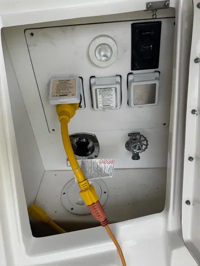 Marla Gale Yacht Photos Pics 