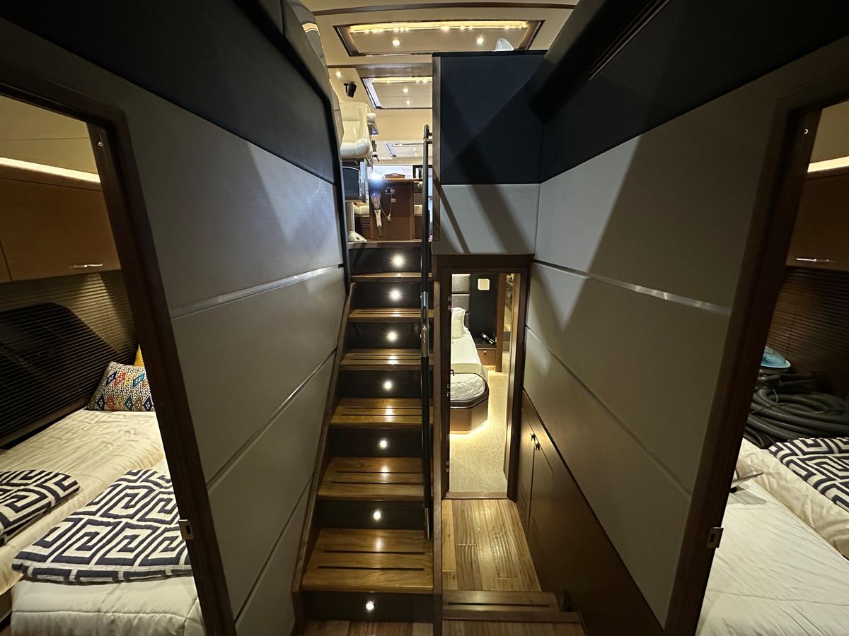 2015 Sea Ray 65 