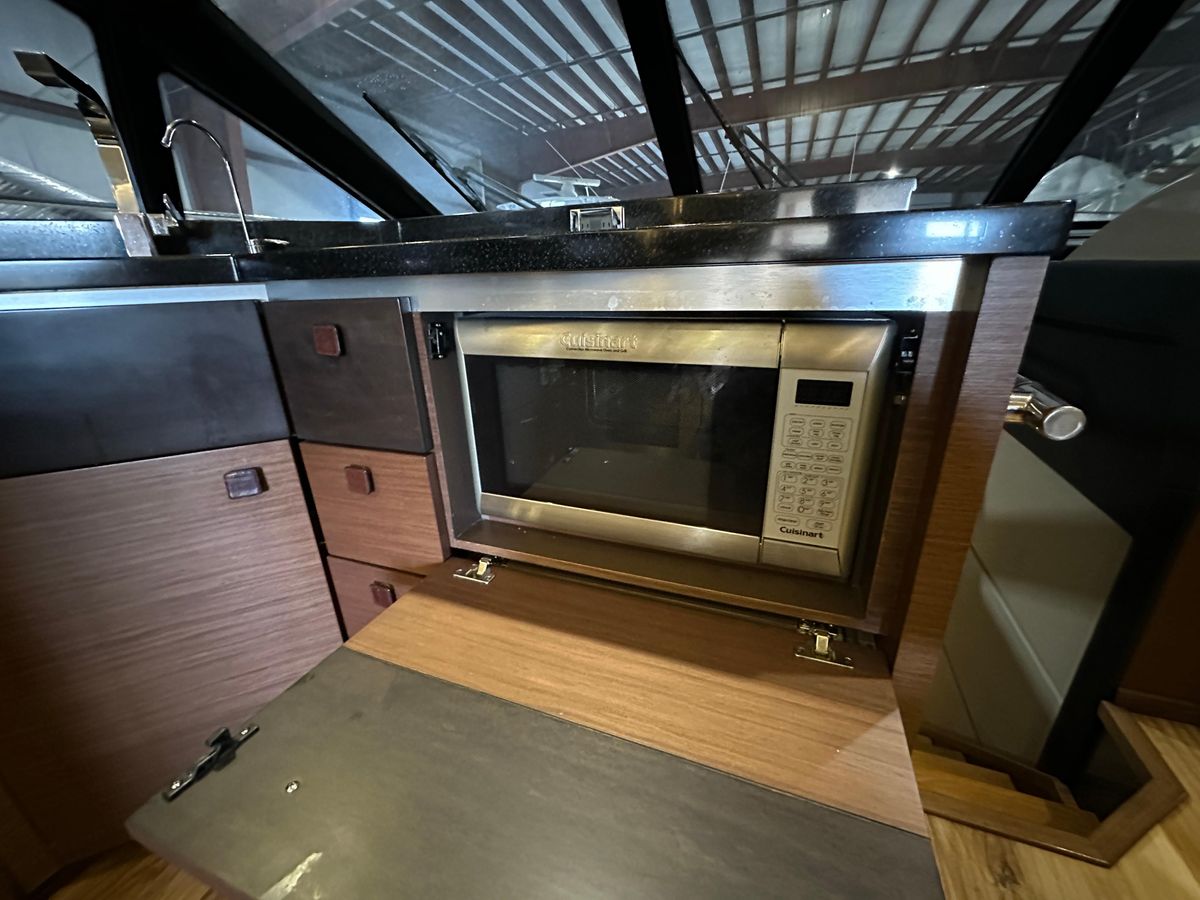 2015 Sea Ray 65 